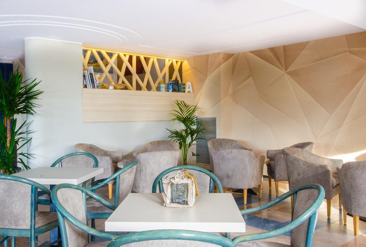 Hotel Nevada Bellaria-Igea Marina Eksteriør billede