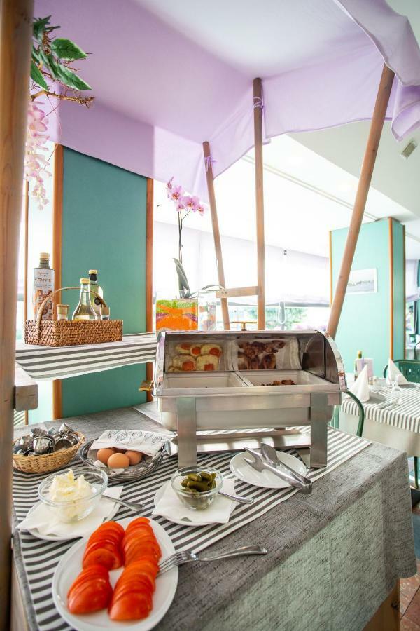 Hotel Nevada Bellaria-Igea Marina Eksteriør billede