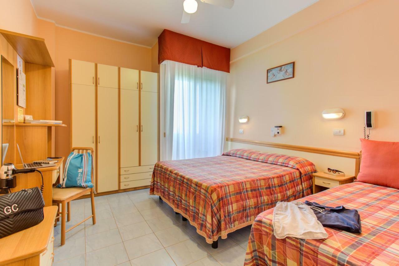 Hotel Nevada Bellaria-Igea Marina Eksteriør billede